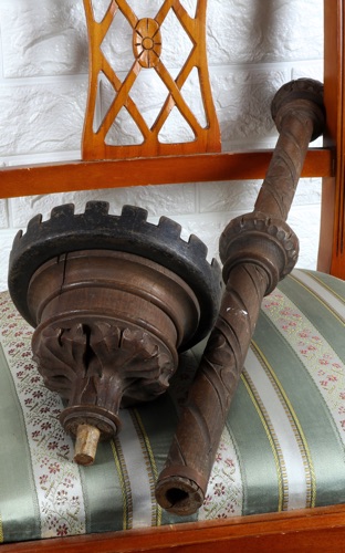 Fackel Holz geschnitzt antik