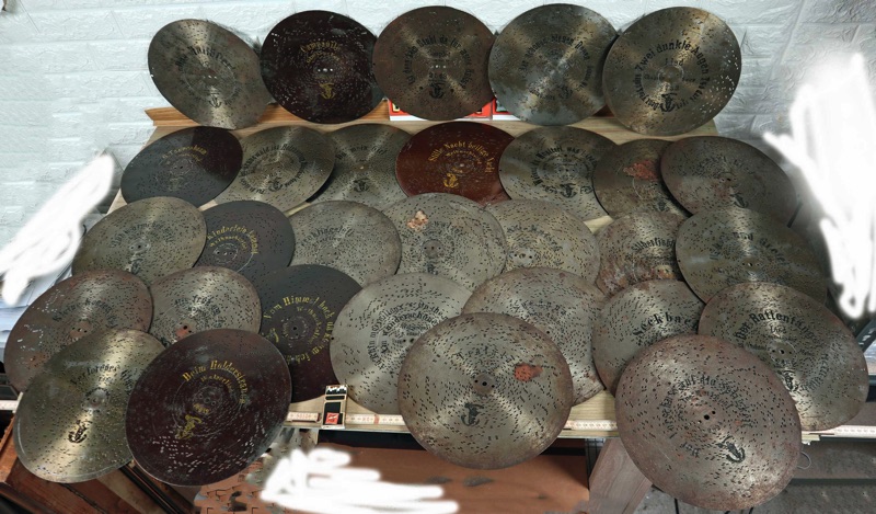 Lochplatten Musik Blechplatten 30 Stück antik Polyphon 28cm