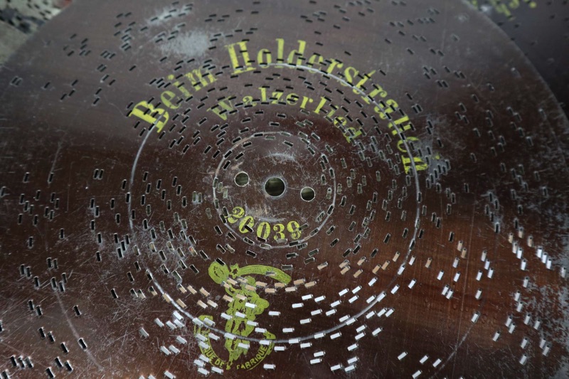 Lochplatten Musik Blechplatten 30 Stück antik Polyphon 28cm