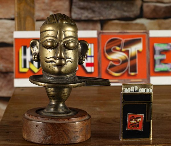 Asiatika Bronze Kopf Lampe