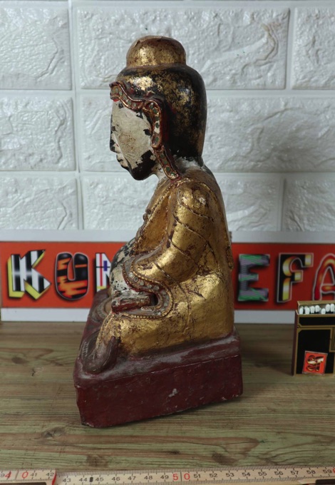 Asiatika Budda sitzend antik Burma