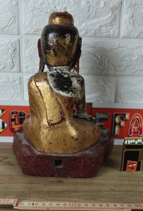 Asiatika Budda sitzend antik Burma