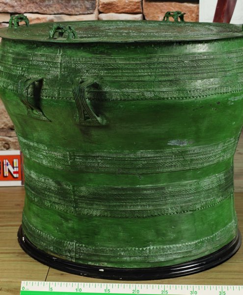 Asiatika Regentrommel antik 37KG