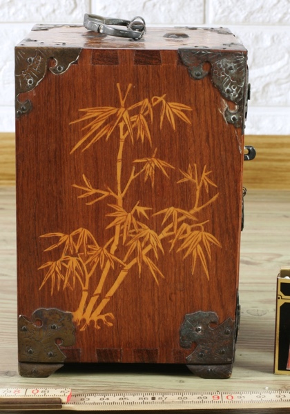 China Miniatur Holz Schrank Drachen Intarsien antik