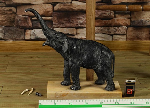 Elefant Bronze Skulptur Asiatika Japan antik