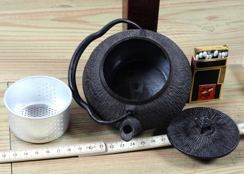 Tetsubin Teekanne älter unbenutzt Japan Metall
