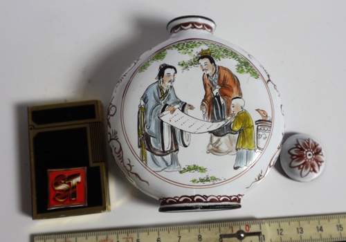 snuffbottle China signiert asiatica