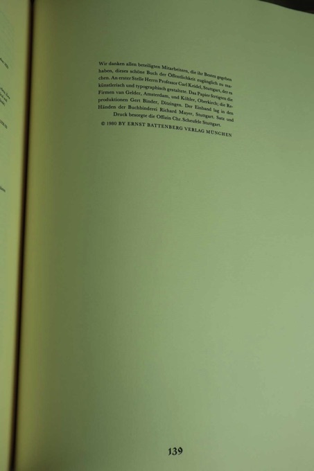 Buch the ladies flowergarden Margot Schubert Battenberg 1980