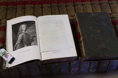 oeuvres de voltaire 41 Bände 1818 Paris Bücher