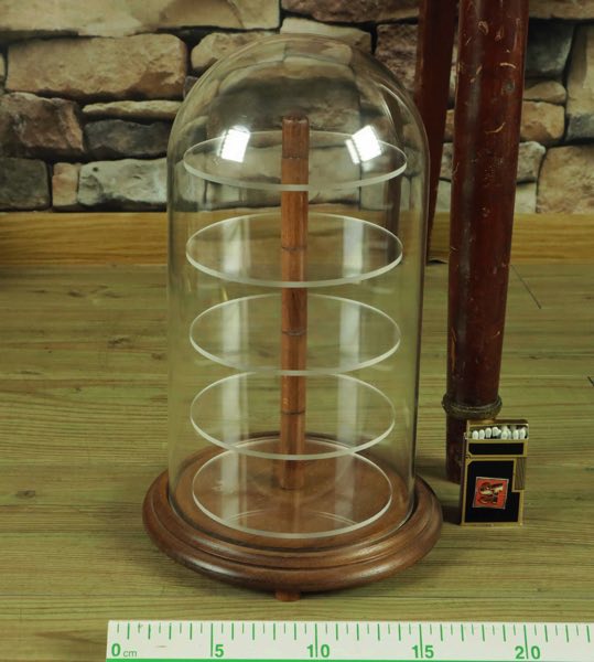 Fingerhut Vitrine Aussteller 1
