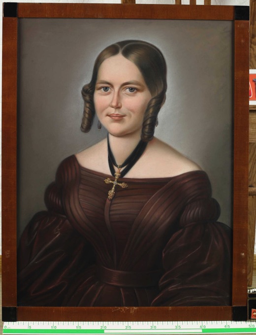 Biedermeier Pastell antik Portrait Edeldame Kreuz Rahmen