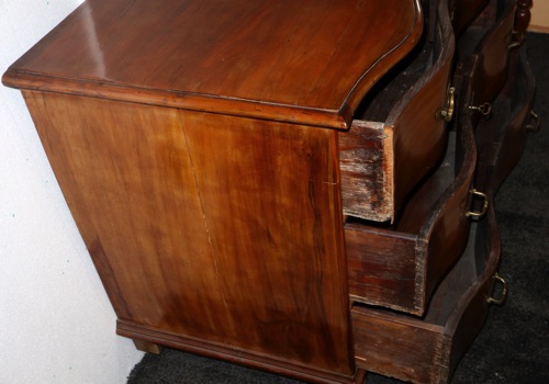 Barock Kommode antik Nussbaum