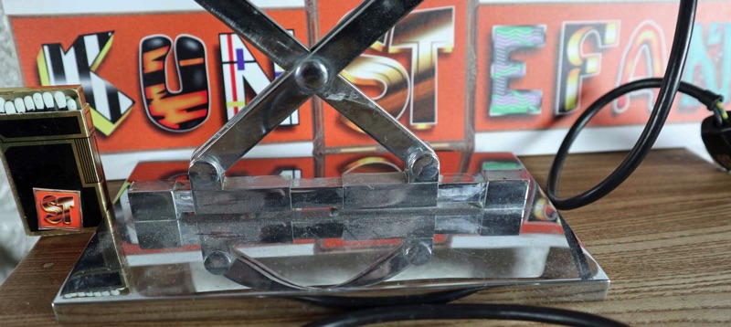 Tischlampe Scherenarm Metall vernickelt Design M Maurer