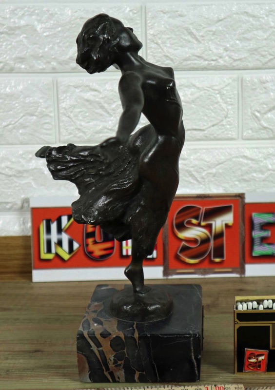 Bronzefigur Tänzerin Widmung Handelshof Rieder Mannheim