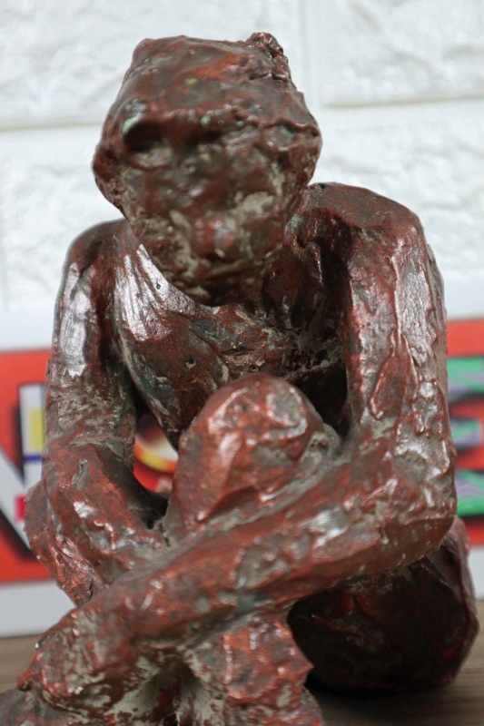 Figur Sitzende