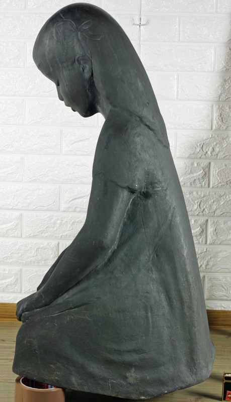 Günter Rossow Bronze Skulptur 80cm Mädchen mit Salamander