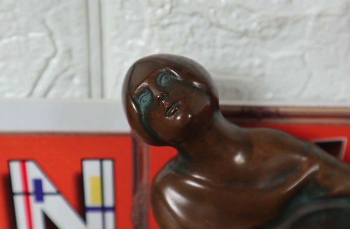 MA Bronze Skulptur Jugendstil Frau