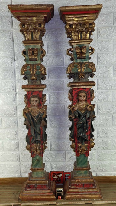 Paar Säulen antik Barock heilige