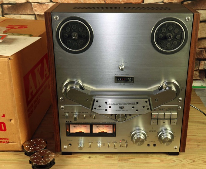 Akai GX 635D Tonbandgerät