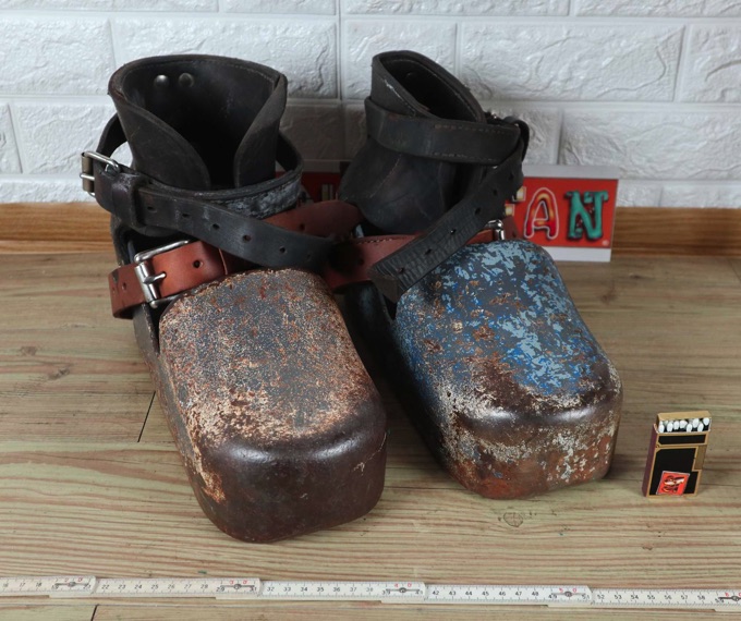 Helmtaucher Taucherschuhe 12