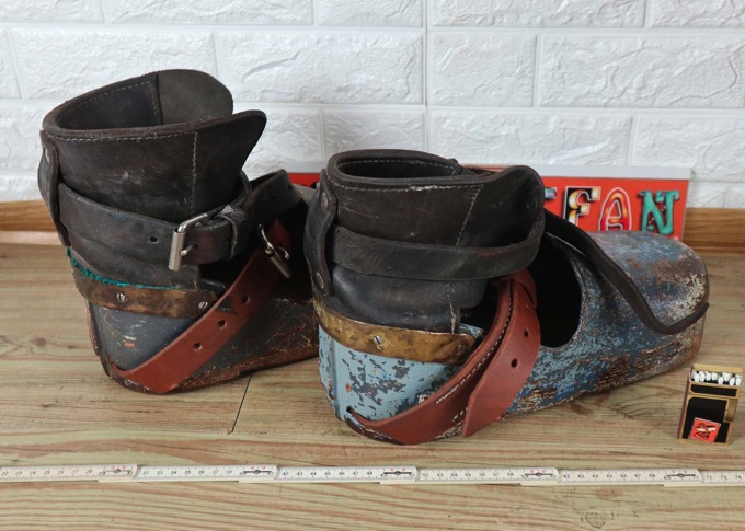 Helmtaucher Taucherschuhe 12