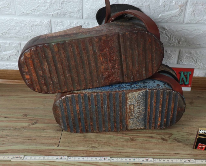 Helmtaucher Taucherschuhe 12