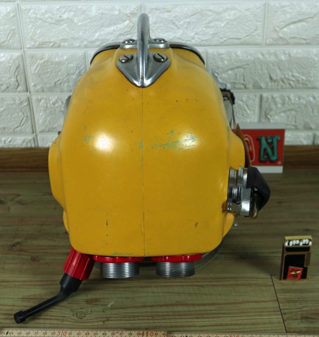 Taucherhelm Dräger DM 220 Helmtaucher Helm deep sea diving helmet Draeger DM220 6
