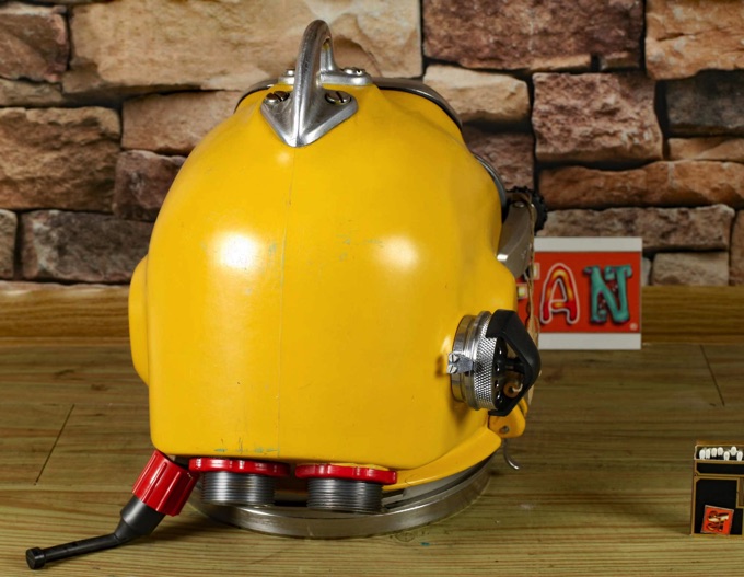 Taucherhelm Dräger DM 220 Helmtaucher Helm deep sea diving helmet Draeger DM220 8