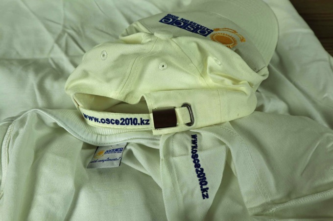OSCE Shirt Cappy Staatsgeschenk Kasachstan