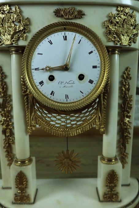 Marmor Pendule Uhr Noseda Marseille antik