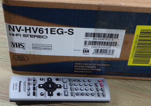 Panasonic Videorekorder neu VHS NV HV61EG S
