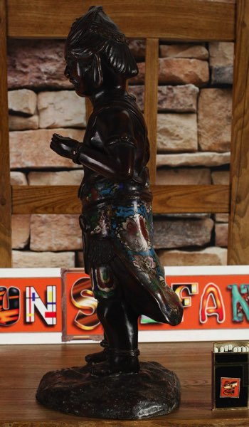 Asiatika Bronze Figur Cloisonne Tracht