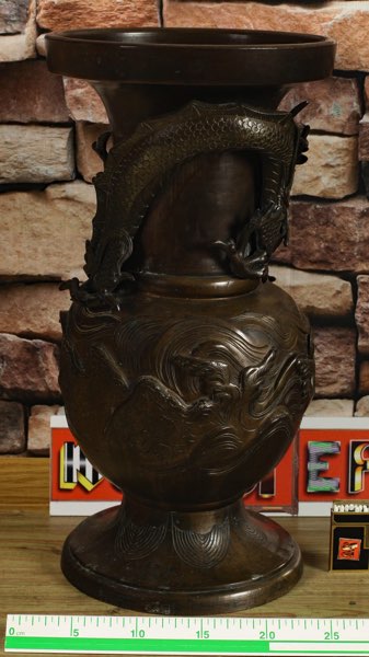Asiatika Bronzevase antik Drache 14KG