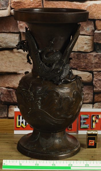 Asiatika Bronzevase antik Drache 14KG