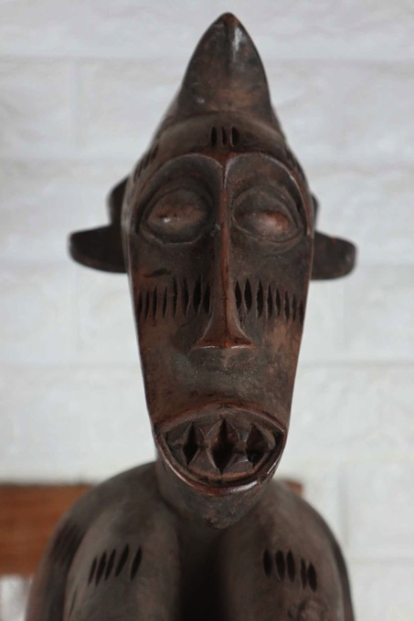 Afrika hockende Figur Kind Senufo Elfenbeinküste