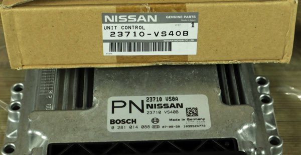 Nissan Patrol Motorsteuergeraet 23710 VS40B