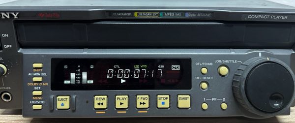 Sony J 3 Betacam compact player broadcast 44