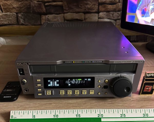 Sony J 30 SDI Betacam compact player broadcast 43