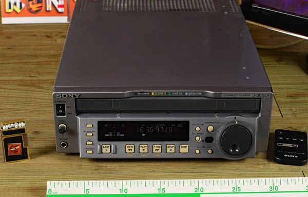 Sony J-30 SDI digital compact video player firewire i.LINK Beta Betacam 1717hour