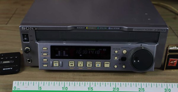 Sony J 30SDI Betacam compact player broadcast 36