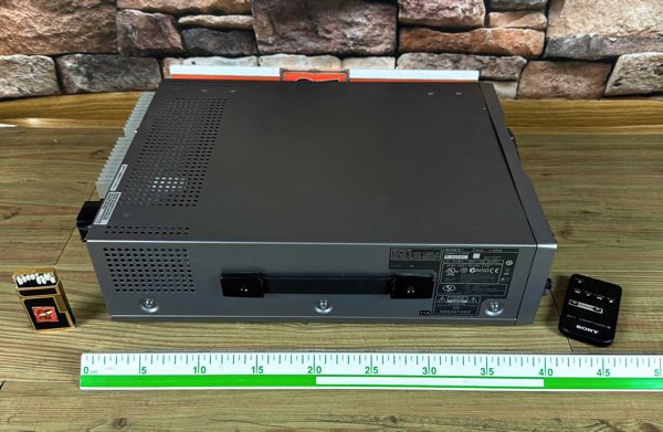 Sony J 30SDI Betacam compact player broadcast 37