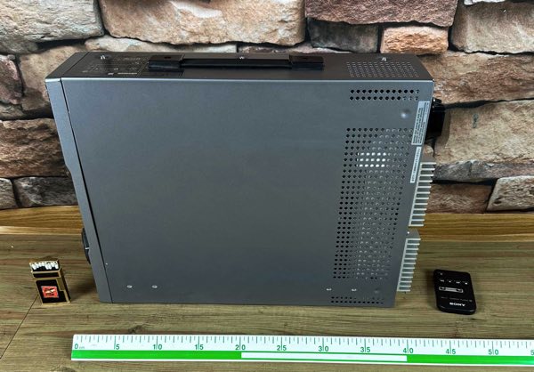 Sony J 30SDI Betacam compact player broadcast 37