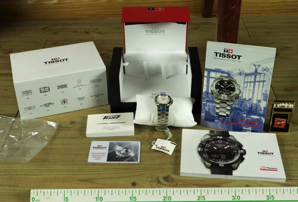 Tissot Damen Armbanduhr neu 2