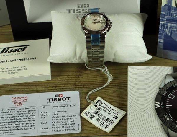 Tissot Damen Armbanduhr neu 2